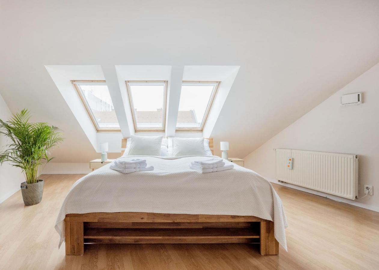 Bright And Spacious Penthouse W/ Terrace & Parking Budapest Ngoại thất bức ảnh